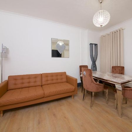 Ideal Abode Abbots 4 En-Suite 切斯特 外观 照片