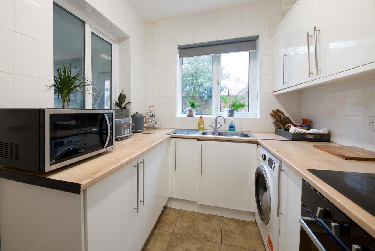 Ideal Abode Abbots 4 En-Suite 切斯特 外观 照片